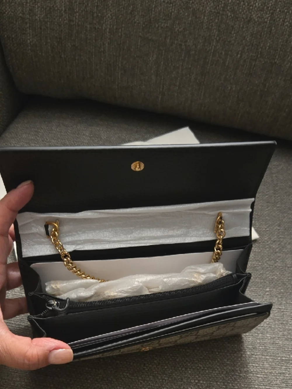 Gucci - Picture 9 of 10